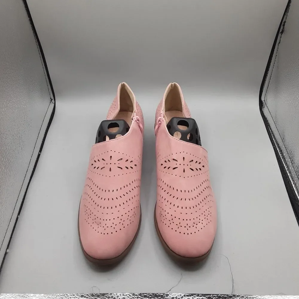 Pink Bootie - Picture 4 of 9